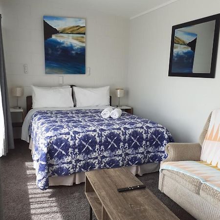 Paeroa Rail Trail Motel ภายนอก รูปภาพ